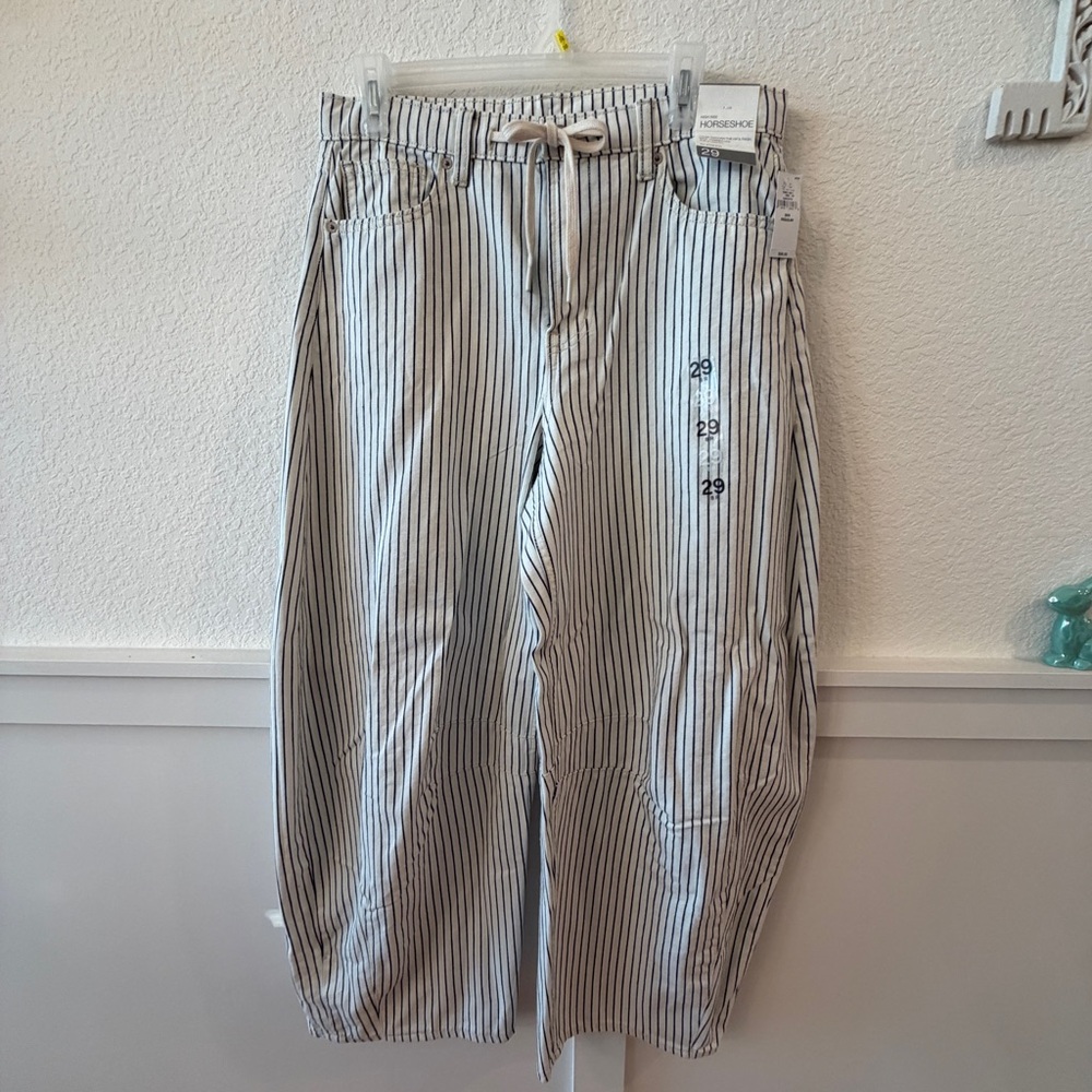 GAP Women's Horseshoe High Rise Striped Jeans - Black and White NWT